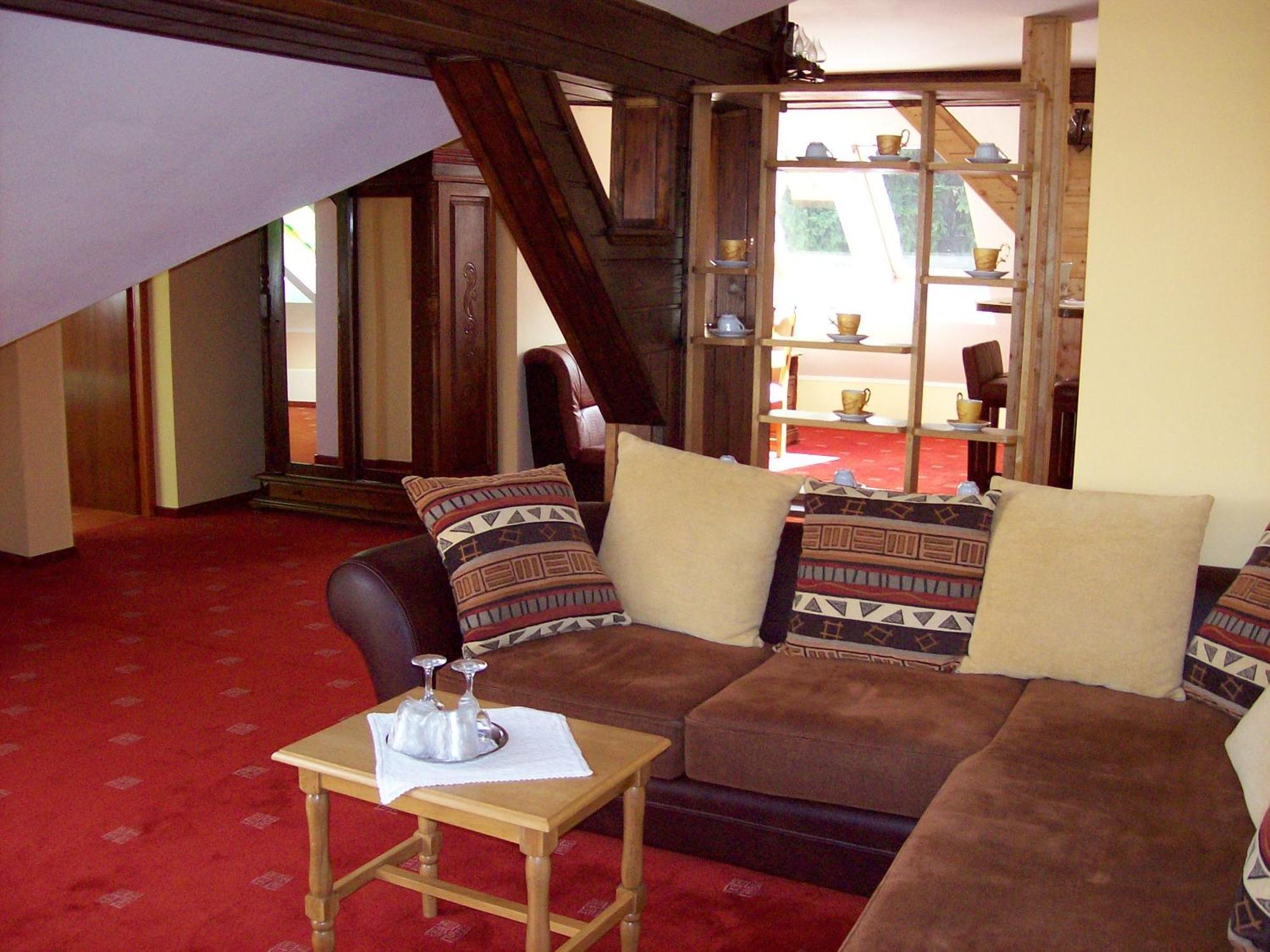 Pensiunea Crocus - Sauna & Billiard Poiana Brasov Exterior foto