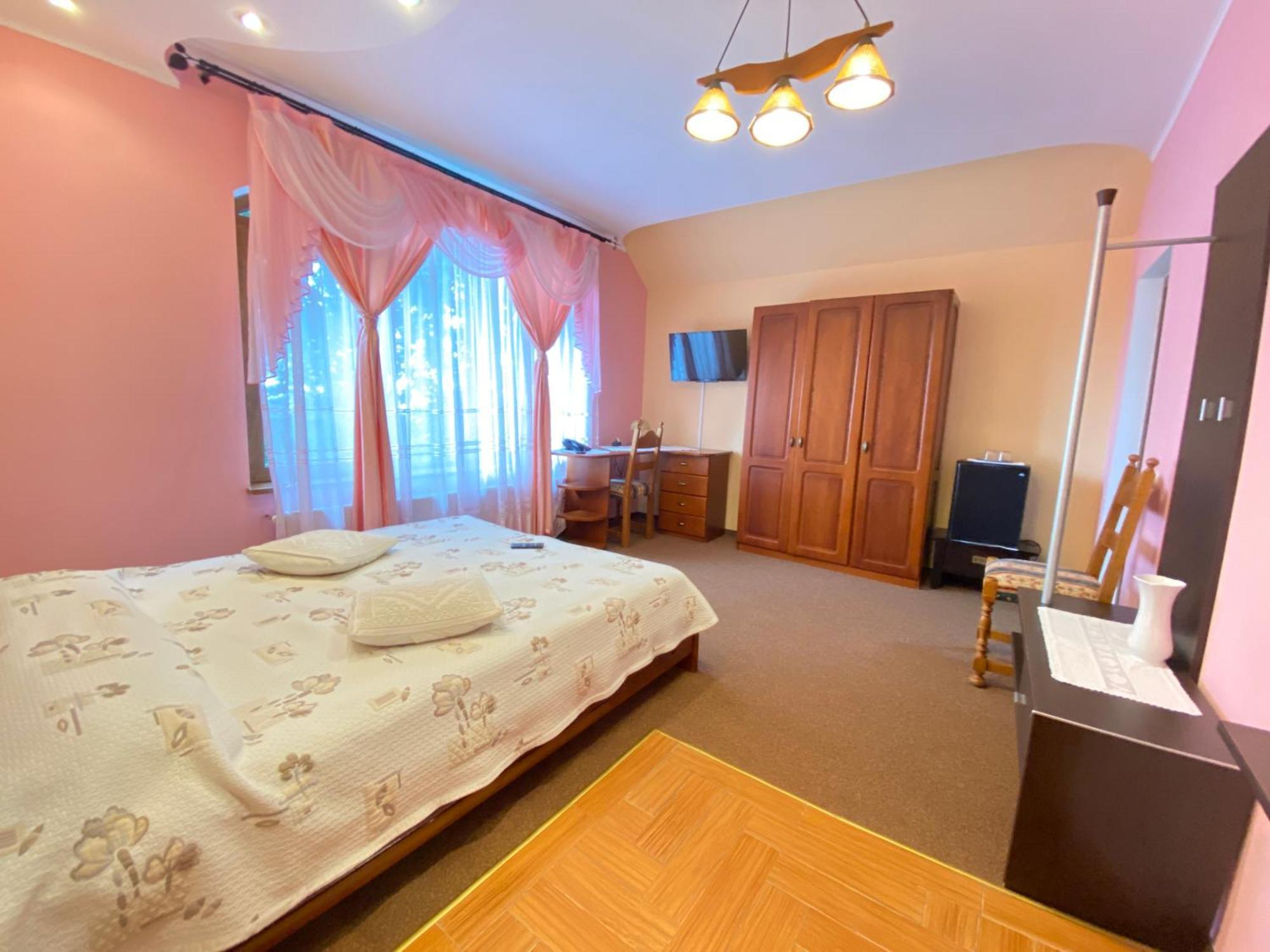 Pensiunea Crocus - Sauna & Billiard Poiana Brasov Exterior foto